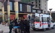 太原男孩遭圍毆：母親控訴施暴者暴力行徑(太原大男孩)